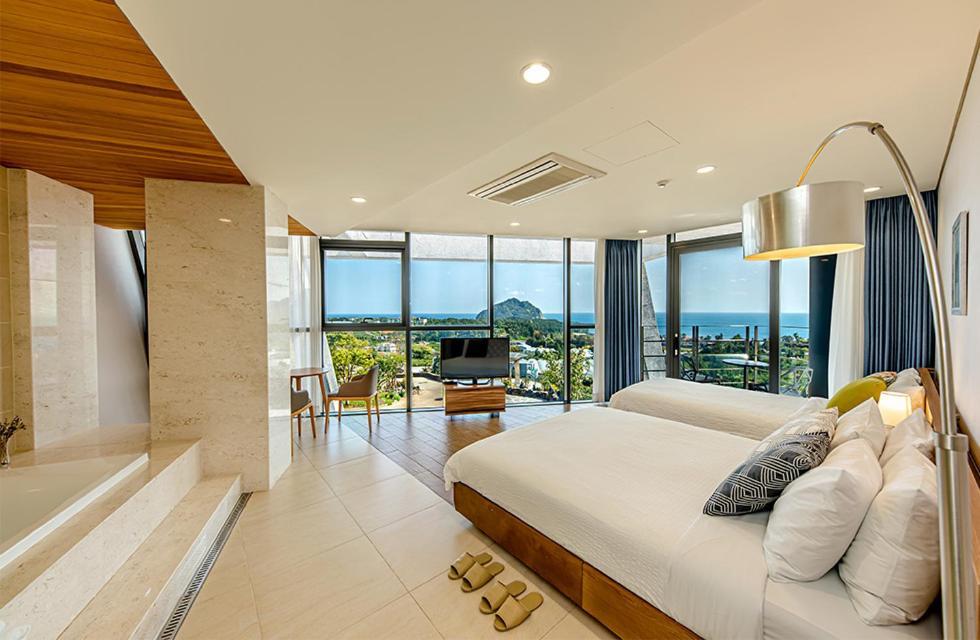 Jeju Bom Stay ซอกวีโพ ภายนอก รูปภาพ